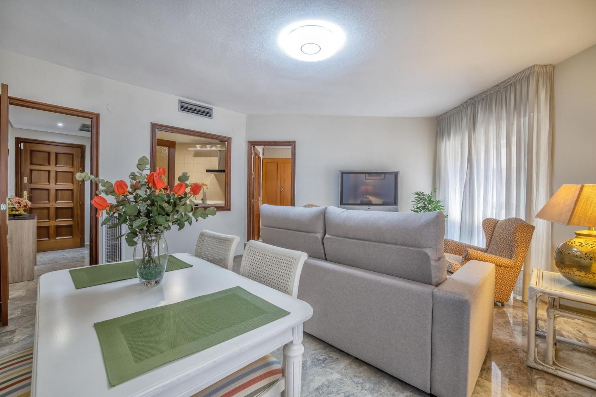 R & T Cordoba Center Apartamentos - Parking Zewnętrze zdjęcie
