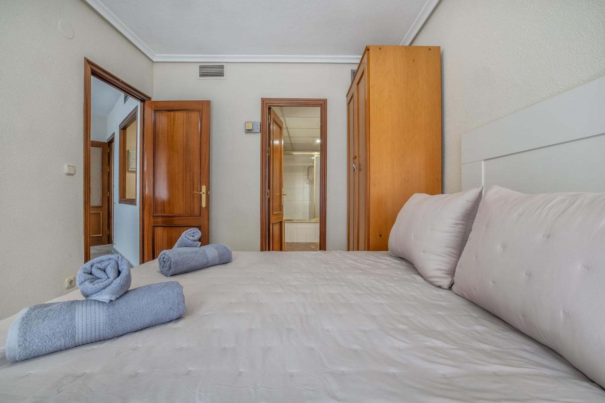 R & T Cordoba Center Apartamentos - Parking Zewnętrze zdjęcie