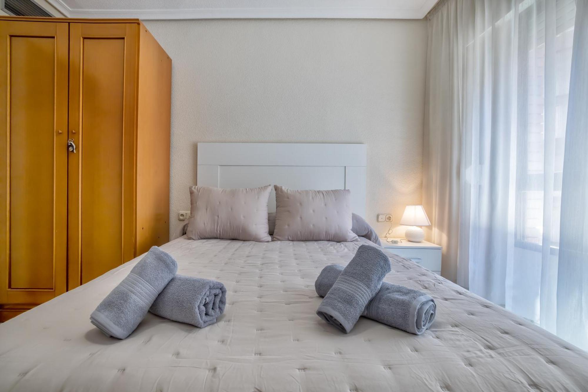 R & T Cordoba Center Apartamentos - Parking Zewnętrze zdjęcie