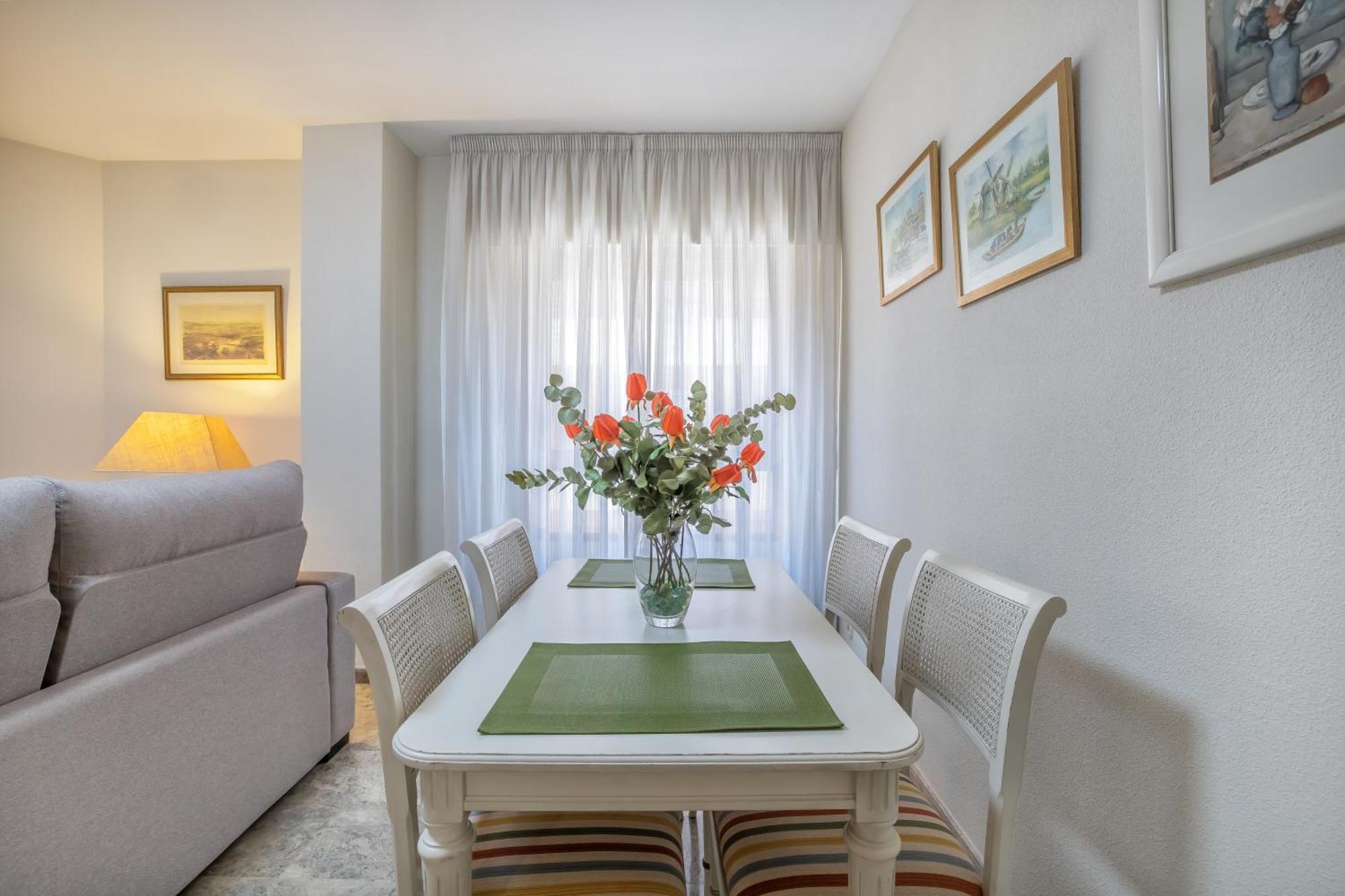 R & T Cordoba Center Apartamentos - Parking Zewnętrze zdjęcie